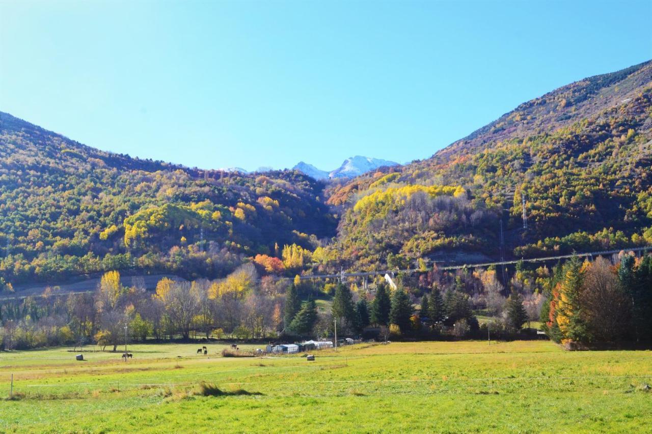 Apartament Acollidor Amb Una Gran Llar De Foc By Rural D'Aneu Esterri D'Aneu Luaran gambar
